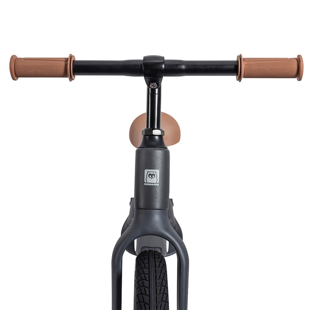 Bicicleta De Equilibrio LR 200 W Para Niños De 2 A 6 Años – Ligera, Asiento Ajustable, Ruedas Sin Pinchazos, Incluye Casco, Timbre Y Cesta